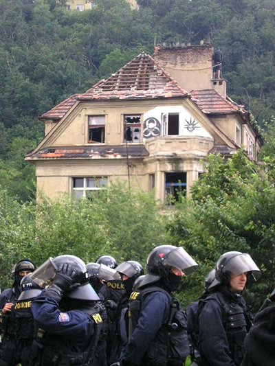 skvotas milada 1