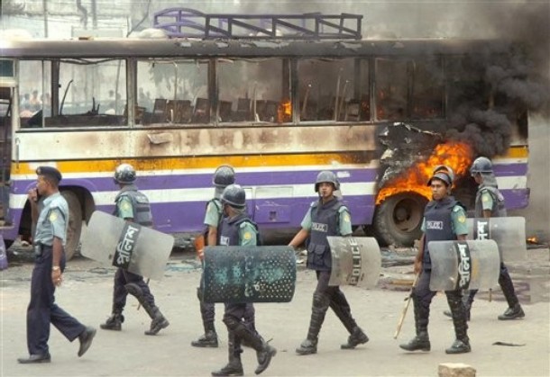 bangladeso vergai 4